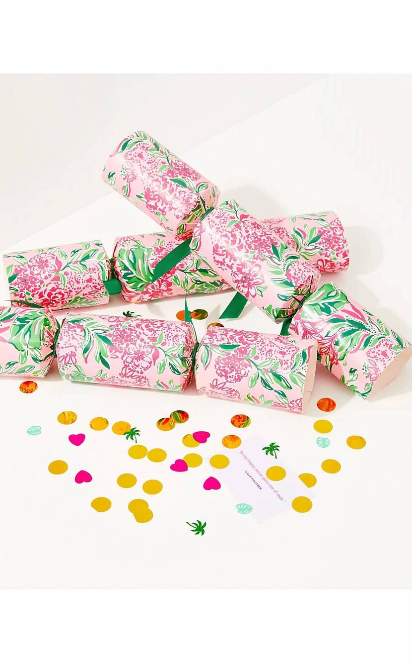 NEW LILLY PULITZER party poppers in conch shell pink